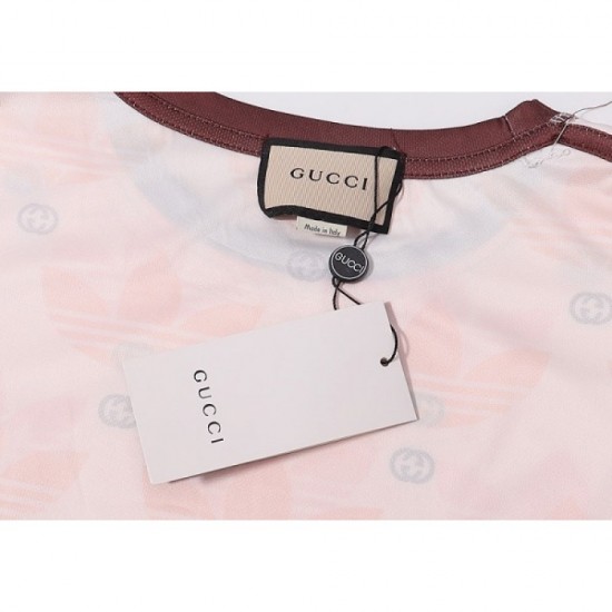 GUCCI Gucci 2022SS men's short-sleeved T-shirt, simple and versatile GUCCI Gucci 2022SS men's short-sleeved T-shirt, simple and versatile