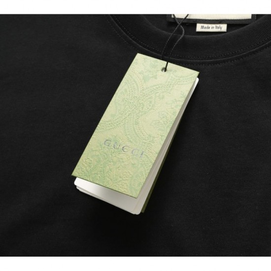 2022SS short-sleeved T-shirt GUCCI to put in this summer Gucci 2022SS short-sleeved T-shirt GUCCI to put in this summer Gucci