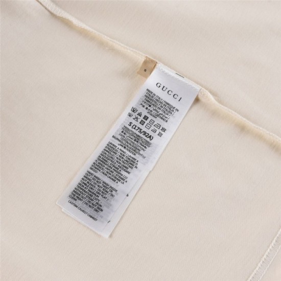 2022SS Short-sleeved T-shirt Continues to attract attention in spring and summer GUCCI Gucci 2022SS Short-sleeved T-shirt Continues to attract attention in spring and summer GUCCI Gucci