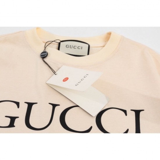 2022SS short-sleeved T-shirt spring and summer latest work sold out inevitable GUCCI Gucci 2022SS short-sleeved T-shirt spring and summer latest work sold out inevitable GUCCI Gucci