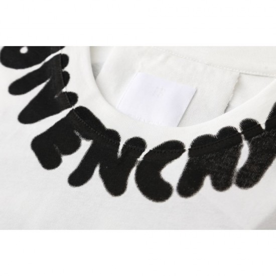 2022SS Fashionable GIVENCHY Men's Short Sleeve T-shirt 2022SS Fashionable GIVENCHY Men's Short Sleeve T-shirt