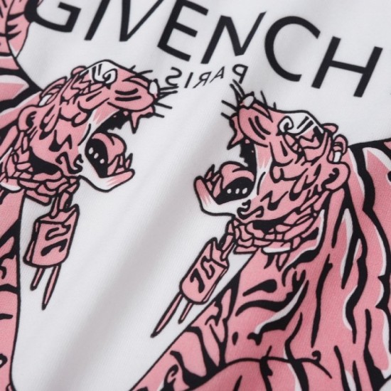 2022SS Now attracting attention GIVENCHY Givenchy short-sleeved T-shirt for both men and women 2022SS Now attracting attention GIVENCHY Givenchy short-sleeved T-shirt for both men and women
