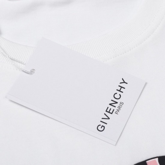 2022SS Now attracting attention GIVENCHY Givenchy short-sleeved T-shirt for both men and women 2022SS Now attracting attention GIVENCHY Givenchy short-sleeved T-shirt for both men and women