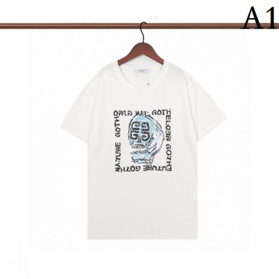 New product ☆ Inevitably sold out Men's T-shirt 2022SS GIVENCHY Givenchy New product ☆ Inevitably sold out Men's T-shirt 2022SS GIVENCHY Givenchy
