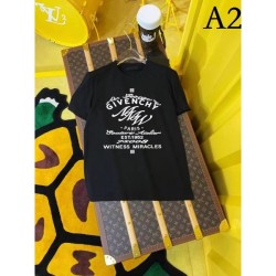 Men's T-shirt with a neat feeling 2022SS GIVENCHY Givenchy