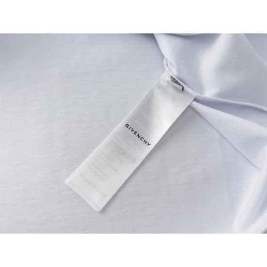 2022SS short-sleeved T-shirt VIP price from overseas GIVENCHY Givenchy 2022SS short-sleeved T-shirt VIP price from overseas GIVENCHY Givenchy