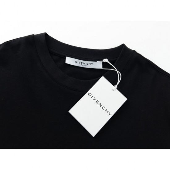 2022SS short-sleeved T-shirt Highly rated item GIVENCHY Givenchy 2022SS short-sleeved T-shirt Highly rated item GIVENCHY Givenchy