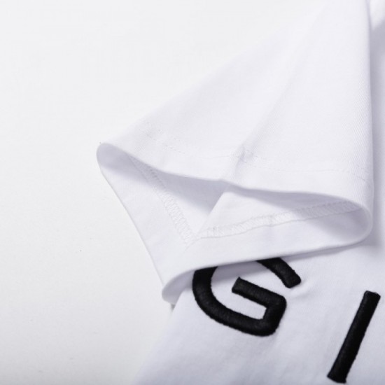 2022SS short-sleeved T-shirt continues to be popular! Givenchy 2022SS short-sleeved T-shirt continues to be popular! Givenchy
