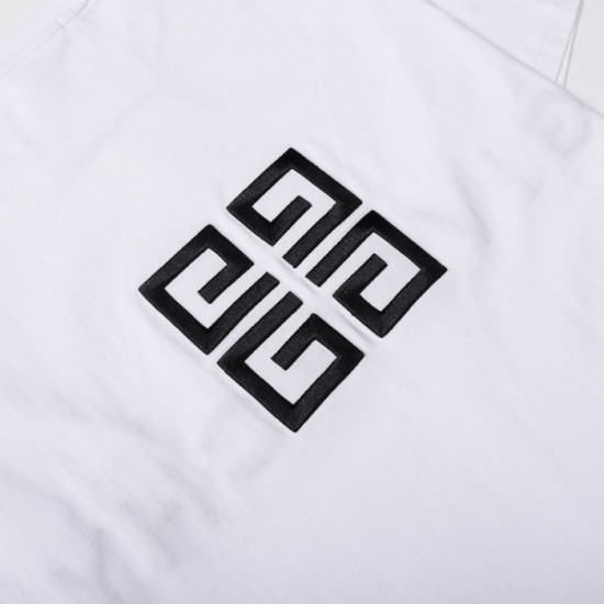 2022SS short-sleeved T-shirt continues to be popular! Givenchy 2022SS short-sleeved T-shirt continues to be popular! Givenchy