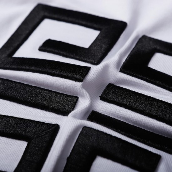 2022SS short-sleeved T-shirt continues to be popular! Givenchy 2022SS short-sleeved T-shirt continues to be popular! Givenchy