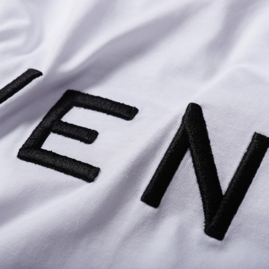 2022SS short-sleeved T-shirt continues to be popular! Givenchy 2022SS short-sleeved T-shirt continues to be popular! Givenchy