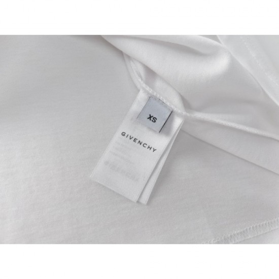 2022SS short-sleeved T-shirt classic style GIVENCHY Givenchy 2022SS short-sleeved T-shirt classic style GIVENCHY Givenchy
