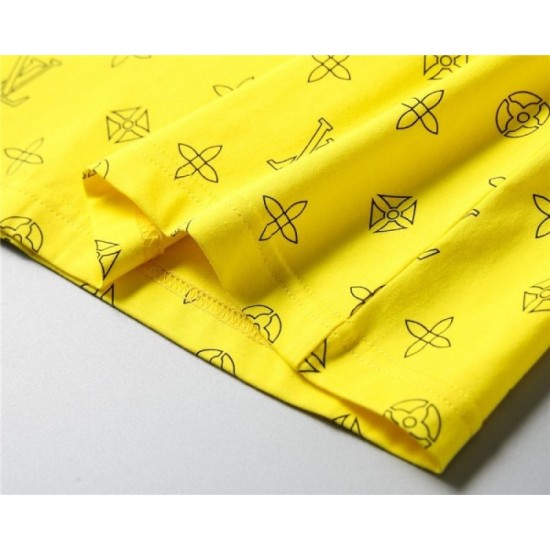 LOUIS VUITTON Men's Short Sleeve T-shirt 2022 New Stylish Louis Vuitton LOUIS VUITTON Men's Short Sleeve T-shirt 2022 New Stylish Louis Vuitton