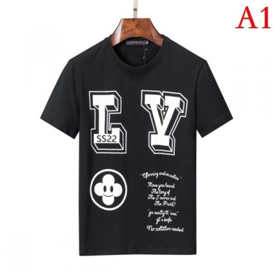 LOUIS VUITTON Men's Short Sleeve T-shirt 2022 New Keep an eye on Louis Vuitton LOUIS VUITTON Men's Short Sleeve T-shirt 2022 New Keep an eye on Louis Vuitton