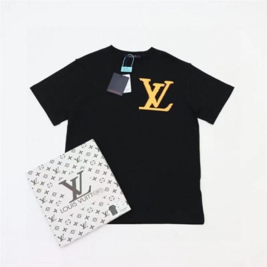 LOUIS VUITTON Men's Short Sleeve T-shirt 2022 New Celebrity Wear Louis Vuitton LOUIS VUITTON Men's Short Sleeve T-shirt 2022 New Celebrity Wear Louis Vuitton
