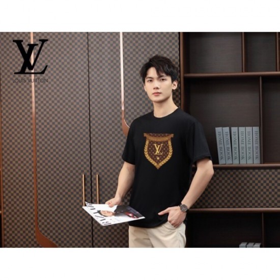 LOUIS VUITTON Men's Short Sleeve T-shirt 2022 New Popular Brand Louis Vuitton LOUIS VUITTON Men's Short Sleeve T-shirt 2022 New Popular Brand Louis Vuitton