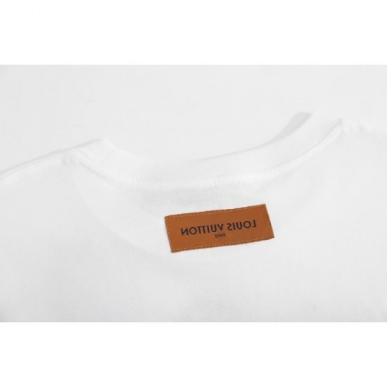 2022SS LOUIS VUITTON Men's short-sleeved T-shirt 2022SS LOUIS VUITTON Men's short-sleeved T-shirt