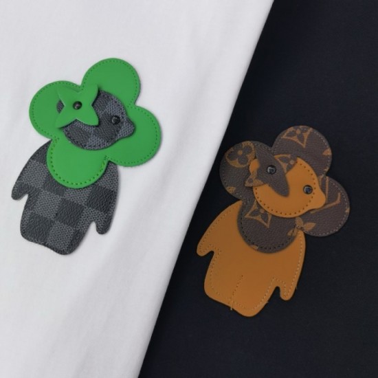 2022SS Spring-like seasonal LOUIS VUITTON Louis Vuitton men's and women's short-sleeved T-shirt 2022SS Spring-like seasonal LOUIS VUITTON Louis Vuitton men's and women's short-sleeved T-shirt