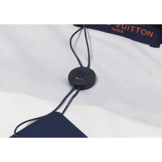 New Spring / Summer Men's T-shirt 2022SS LOUIS VUITTON Louis Vuitton New Spring / Summer Men's T-shirt 2022SS LOUIS VUITTON Louis Vuitton