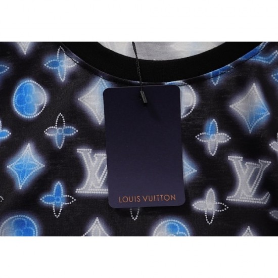 Miracle at VIP sale Men's T-shirt 2022SS LOUIS VUITTON Louis Vuitton Miracle at VIP sale Men's T-shirt 2022SS LOUIS VUITTON Louis Vuitton