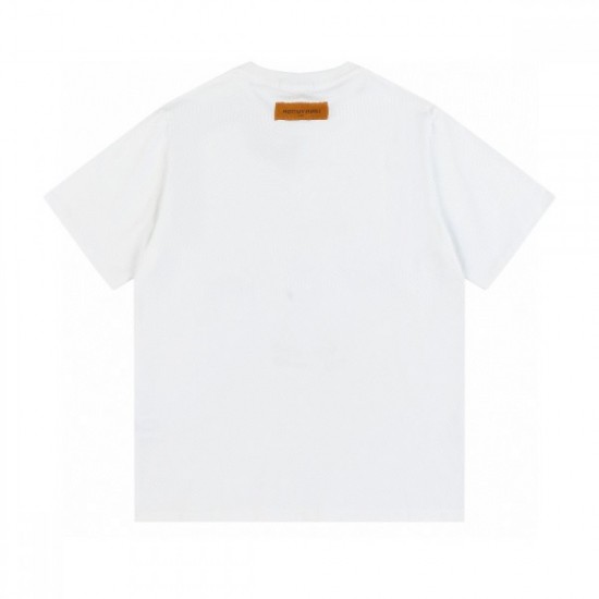 LOUIS VUITTON Louis Vuitton 2022SS men's short sleeve T-shirt lowest price challenge! LOUIS VUITTON Louis Vuitton 2022SS men's short sleeve T-shirt lowest price challenge!