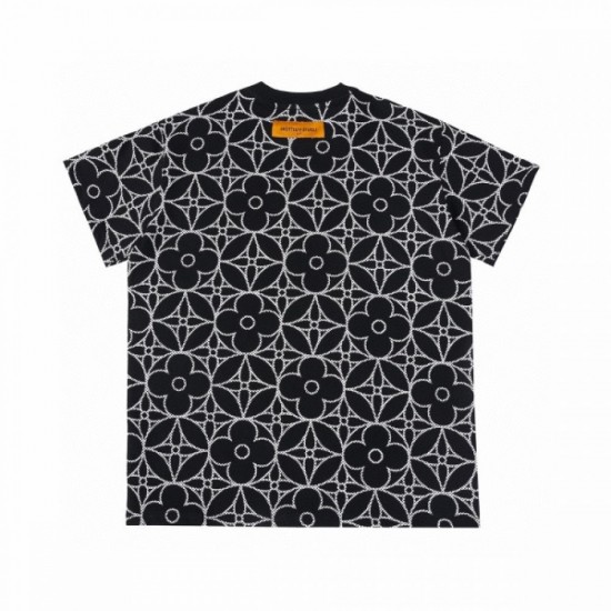 LOUIS VUITTON Louis Vuitton 2022SS men's short-sleeved T-shirt sale is exceptional LOUIS VUITTON Louis Vuitton 2022SS men's short-sleeved T-shirt sale is exceptional