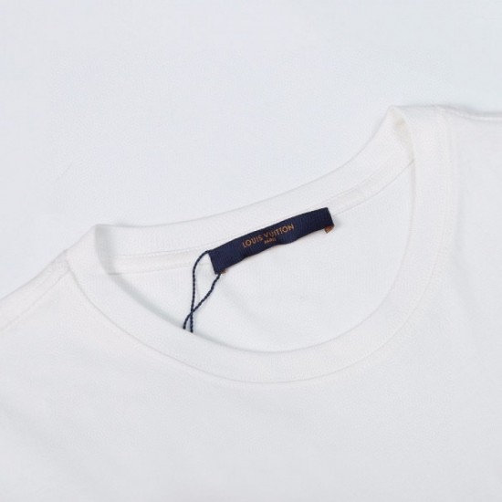 LOUIS VUITTON Louis Vuitton 2022SS men's short sleeve T-shirt best seller LOUIS VUITTON Louis Vuitton 2022SS men's short sleeve T-shirt best seller