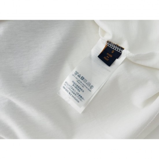 2022SS short-sleeved T-shirt shining luxury perfect score LOUIS VUITTON Louis Vuitton 2022SS short-sleeved T-shirt shining luxury perfect score LOUIS VUITTON Louis Vuitton
