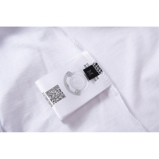 New summer men's T-shirt with a sense of stability 2022SS MONCLER Moncler New summer men's T-shirt with a sense of stability 2022SS MONCLER Moncler