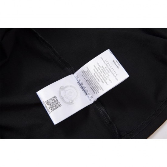 Men's T-shirt 2022SS MONCLER Moncler continues to attract attention in spring and summer Men's T-shirt 2022SS MONCLER Moncler continues to attract attention in spring and summer