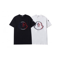 Men's T-shirt 2022SS MONCLER Moncler that pays attention to your feet