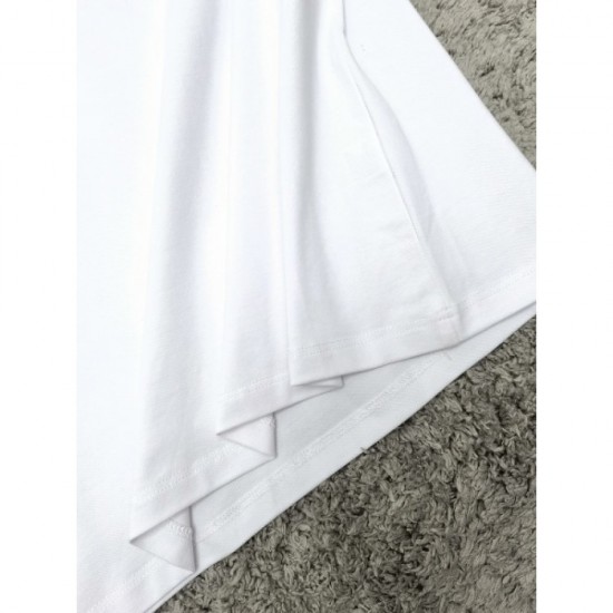 2022SS short-sleeved T-shirt innovative style MONCLER Moncler 2022SS short-sleeved T-shirt innovative style MONCLER Moncler