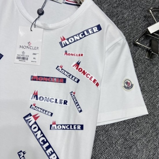 2022SS short sleeve T-shirt latest love at first sight MONCLER Moncler 2022SS short sleeve T-shirt latest love at first sight MONCLER Moncler