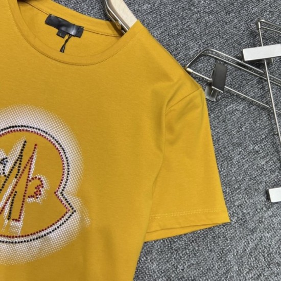 2022SS short-sleeved T-shirt is now available at a new price! MONCLER Moncler 2022SS short-sleeved T-shirt is now available at a new price! MONCLER Moncler