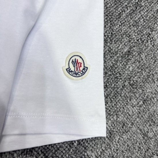 2022SS short-sleeved T-shirt spring and summer big success MONCLER Moncler 2022SS short-sleeved T-shirt spring and summer big success MONCLER Moncler