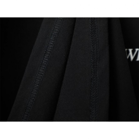 OFF-WHITE Men's short-sleeved T-shirt 2022 New off-white with a high sense of mode OFF-WHITE Men's short-sleeved T-shirt 2022 New off-white with a high sense of mode