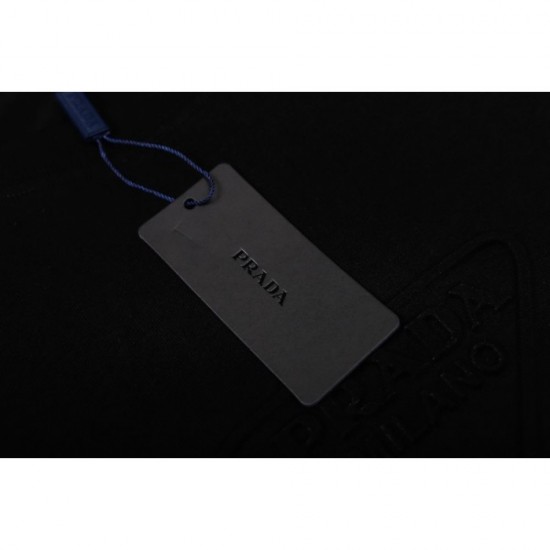 Men's T-shirt with a strong presence every season 2022SS PRADA Prada Men's T-shirt with a strong presence every season 2022SS PRADA Prada