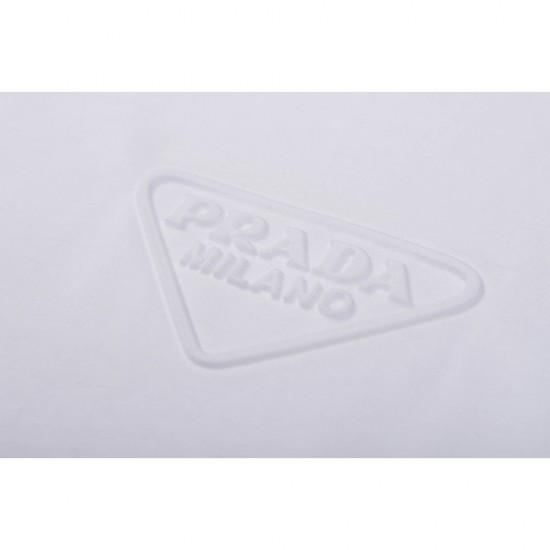 Men's T-shirt with a strong presence every season 2022SS PRADA Prada Men's T-shirt with a strong presence every season 2022SS PRADA Prada