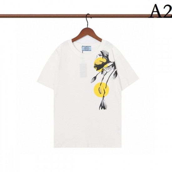 New limited gorgeous cute men's T-shirt 2022SS PRADA Prada New limited gorgeous cute men's T-shirt 2022SS PRADA Prada