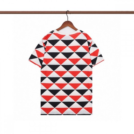 Enjoy trendy outfits Men's T-shirt 2022SS PRADA Prada Enjoy trendy outfits Men's T-shirt 2022SS PRADA Prada