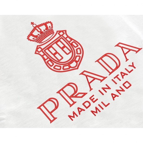 PRADA Prada 2022SS men's short-sleeved T-shirt is sure to be a big success this year PRADA Prada 2022SS men's short-sleeved T-shirt is sure to be a big success this year