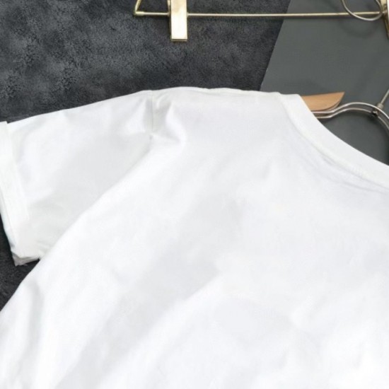 2022SS short-sleeved T-shirt long season active PRADA Prada 2022SS short-sleeved T-shirt long season active PRADA Prada
