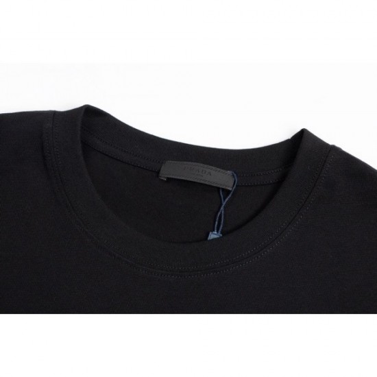 2022SS short-sleeved T-shirt PRADA Prada that will pay attention to your feet 2022SS short-sleeved T-shirt PRADA Prada that will pay attention to your feet
