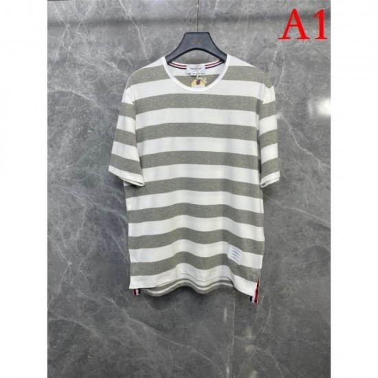 THOM BROWNE Men's Short Sleeve T-shirt 2022 New Sale As soon as possible Thom Browne THOM BROWNE Men's Short Sleeve T-shirt 2022 New Sale As soon as possible Thom Browne