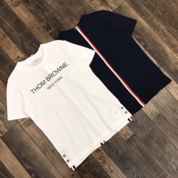 2022SS THOM BROWNE Thom Browne unisex short sleeve T-shirt attracting attention in early spring
