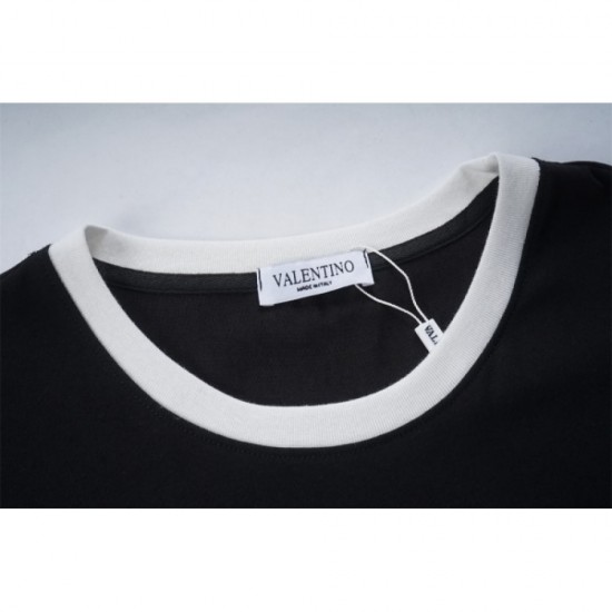 VALENTINO Valentino 2022SS men's short-sleeved T-shirt luxury super low price VALENTINO Valentino 2022SS men's short-sleeved T-shirt luxury super low price