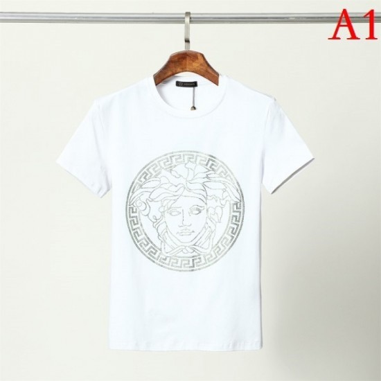 VERSACE Men's Short Sleeve T-shirt 2022 New This Season New Versace VERSACE Men's Short Sleeve T-shirt 2022 New This Season New Versace