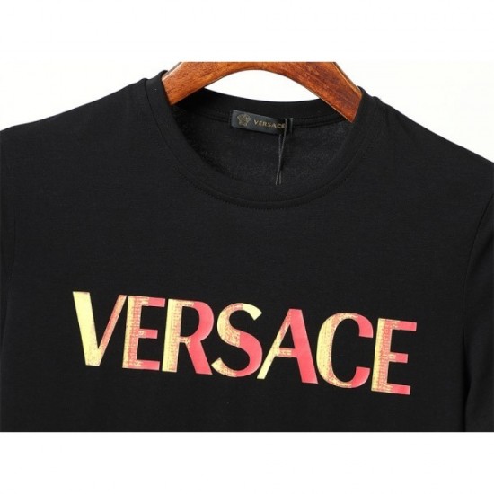 VERSACE Men's Short Sleeve T-shirt 2022 New This season's hottest first-class Versace VERSACE Men's Short Sleeve T-shirt 2022 New This season's hottest first-class Versace