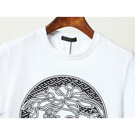 VERSACE Men's Short Sleeve T-shirt 2022 New Japan Not In Stock Color Versace VERSACE Men's Short Sleeve T-shirt 2022 New Japan Not In Stock Color Versace