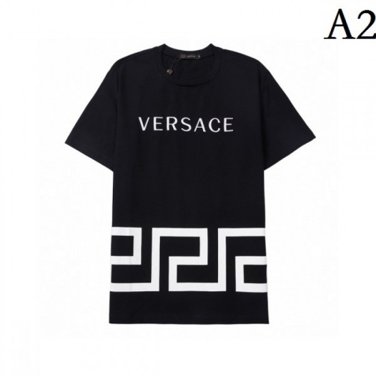 This summer is an eye-catching style Men's T-shirt 2022SS VERSACE Versace This summer is an eye-catching style Men's T-shirt 2022SS VERSACE Versace